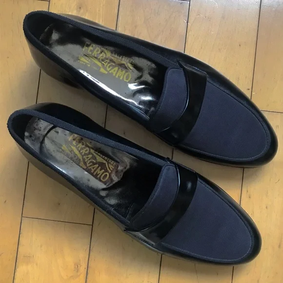 Salvatore Ferragamo | Shoes | Ferragamo Tuxedo Loafers  display picture 1